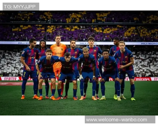 巴萨今日训练吸引众星参与巴尔德埃里克伯纳尔什琴斯尼齐聚一堂